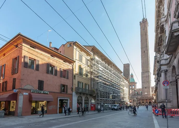 Piazza Del Nettuno *