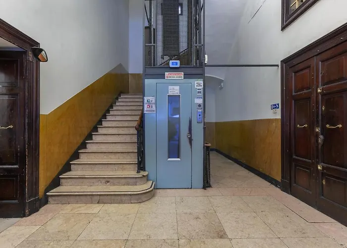 Piazza Del Nettuno Болонья