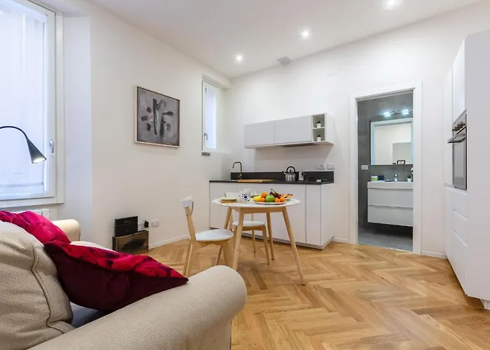 Piazza Del Nettuno Bolonia