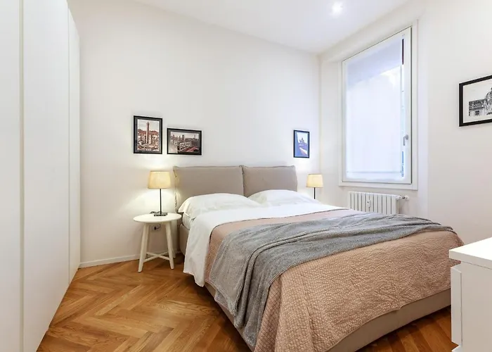 Piazza Del Nettuno Apartamento *